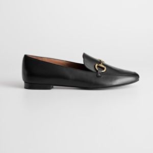 &OTHER STORIES Equestrian Buckle Loafers